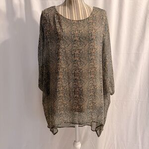Adrienne High/Low Snake Skin Chiffon Style Overlayed Blouse - Size Large